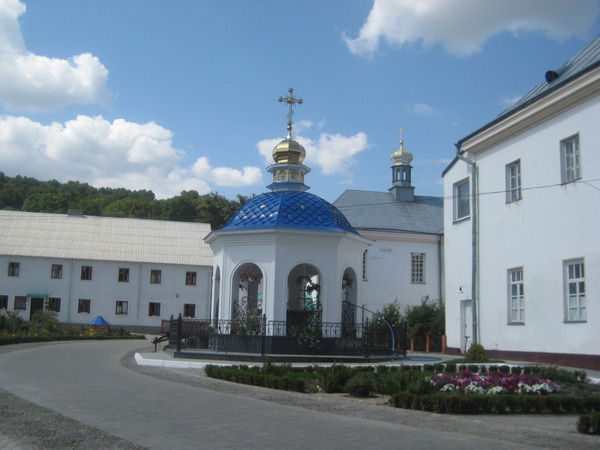 Свято-Богоявленский Кременецкий Женский Монастырь